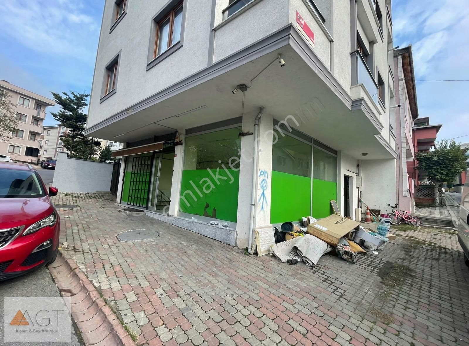 Agt'den Esenşehir Mah.80m2 Depolu Kiralık Dükkan - Görsel 2