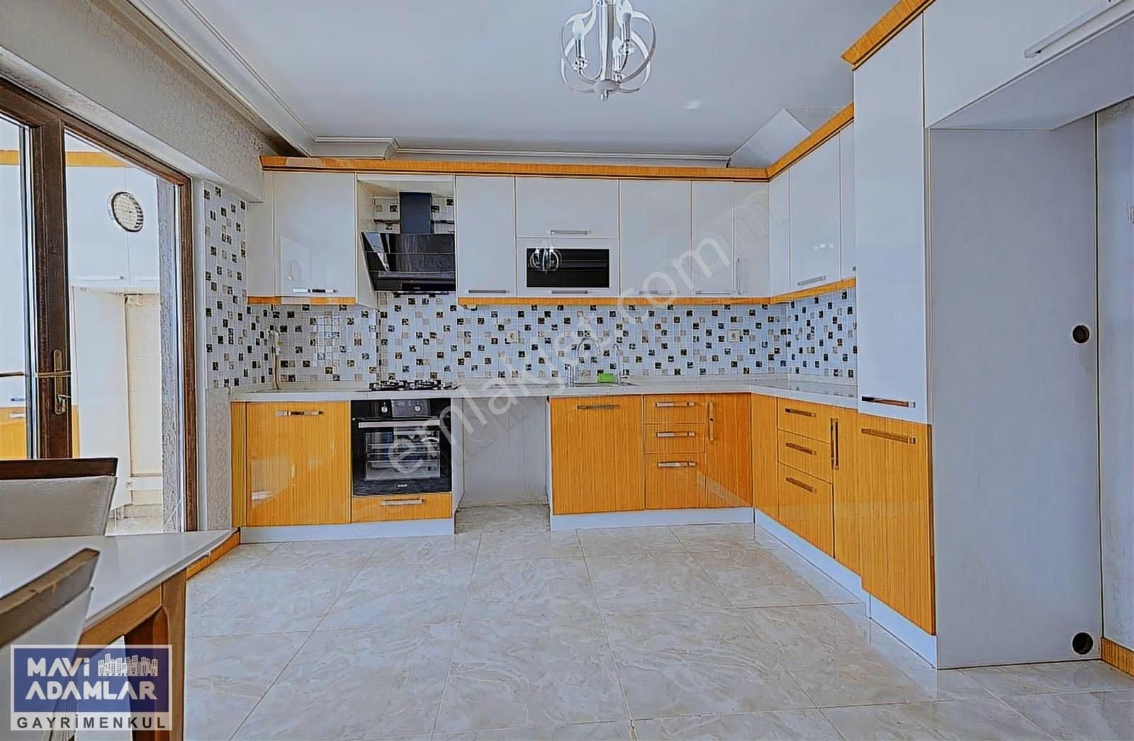 Mavi Adamlar'dan Millet Mahallesin De 5+1 Dubleks Daire - Görsel 2