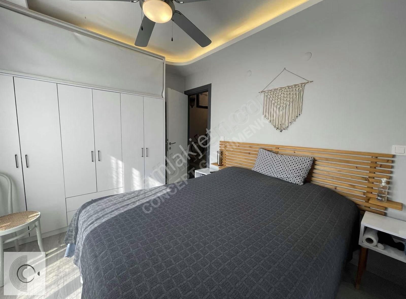 İzmir Yenifoça Doğa Manzaralı Satılık 2+1 Villa - Görsel 35