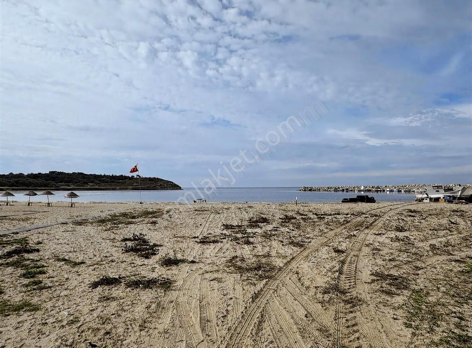 Çanakkale Ezine Kumburun Sahile Yakın Arazi - Görsel 24