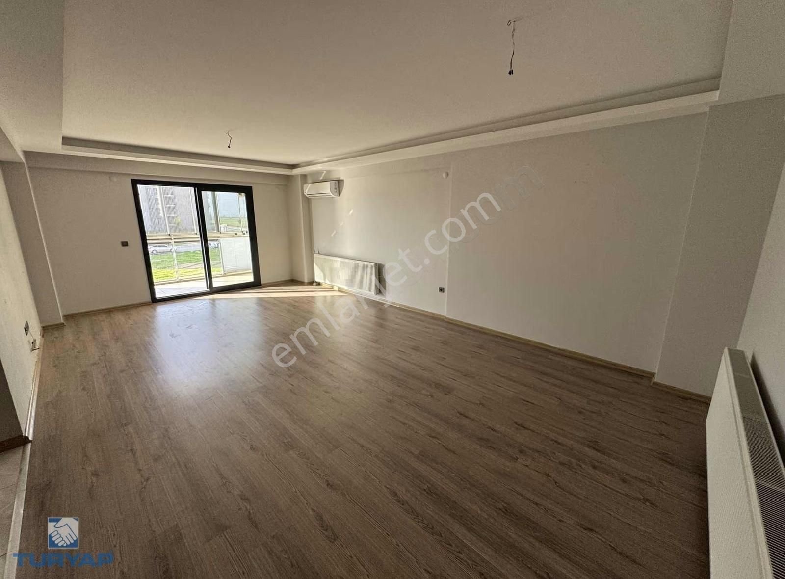 İzban Yakını Havuzlu Güvenlikli Sitede Kiralık 4+1 Daire - Görsel 17