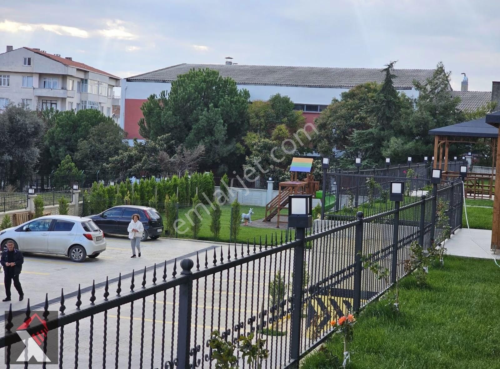 Ankara Cadde Üstü Sitede - Görsel 11