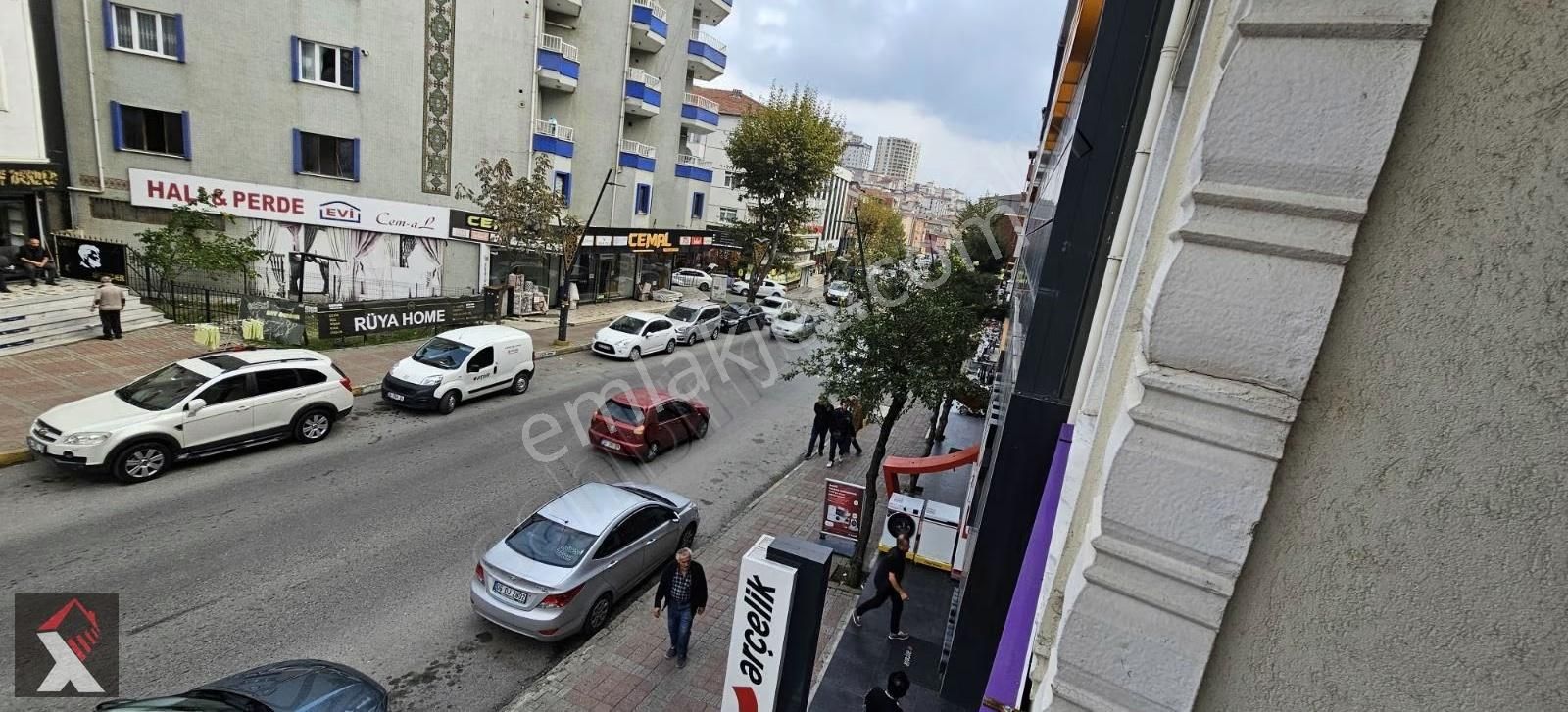 Caddede 3+1den 2+1e Çevrilmiş Çok Geniş - Görsel 2