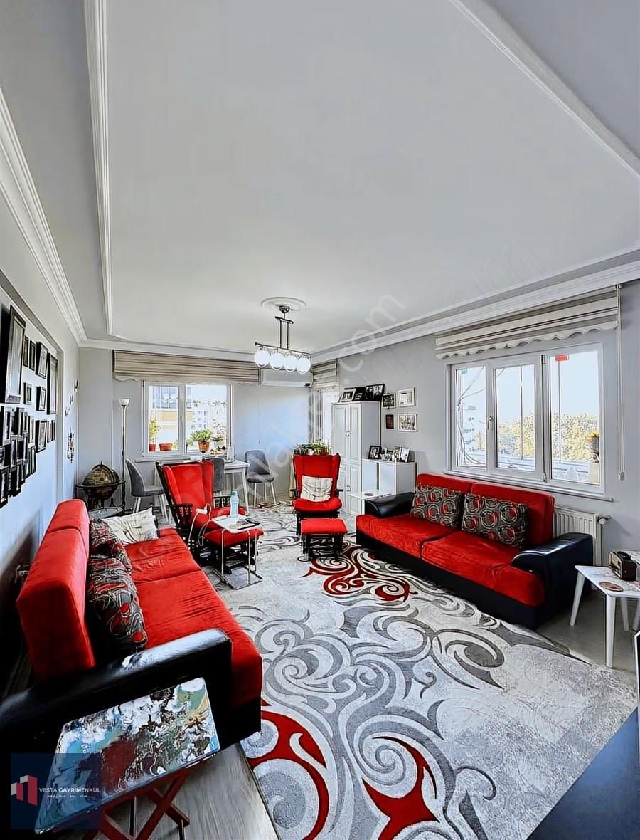 Görüklede Satılık 3+1 Aile Binasında Geniş Fırsat Daire - Görsel 2