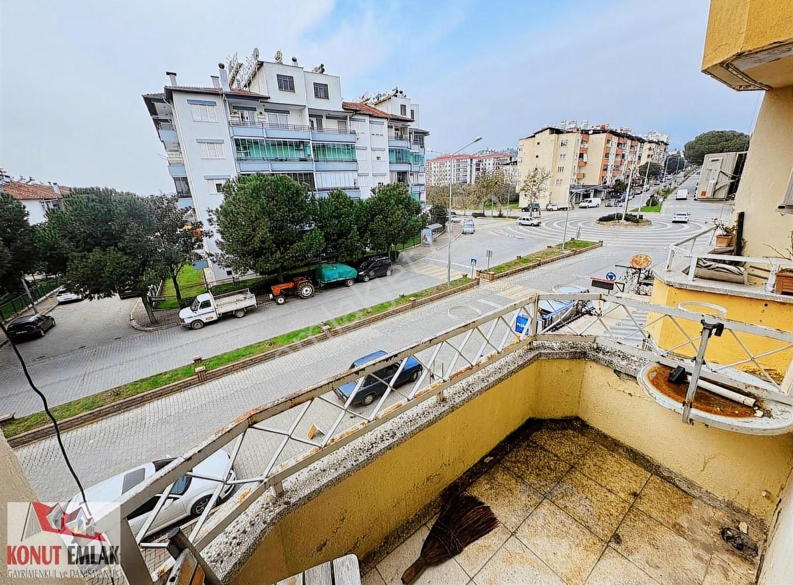 Konut Emlaktan İsabeylide Cadde Üzeri 3+1 Satılık Daire - Görsel 7