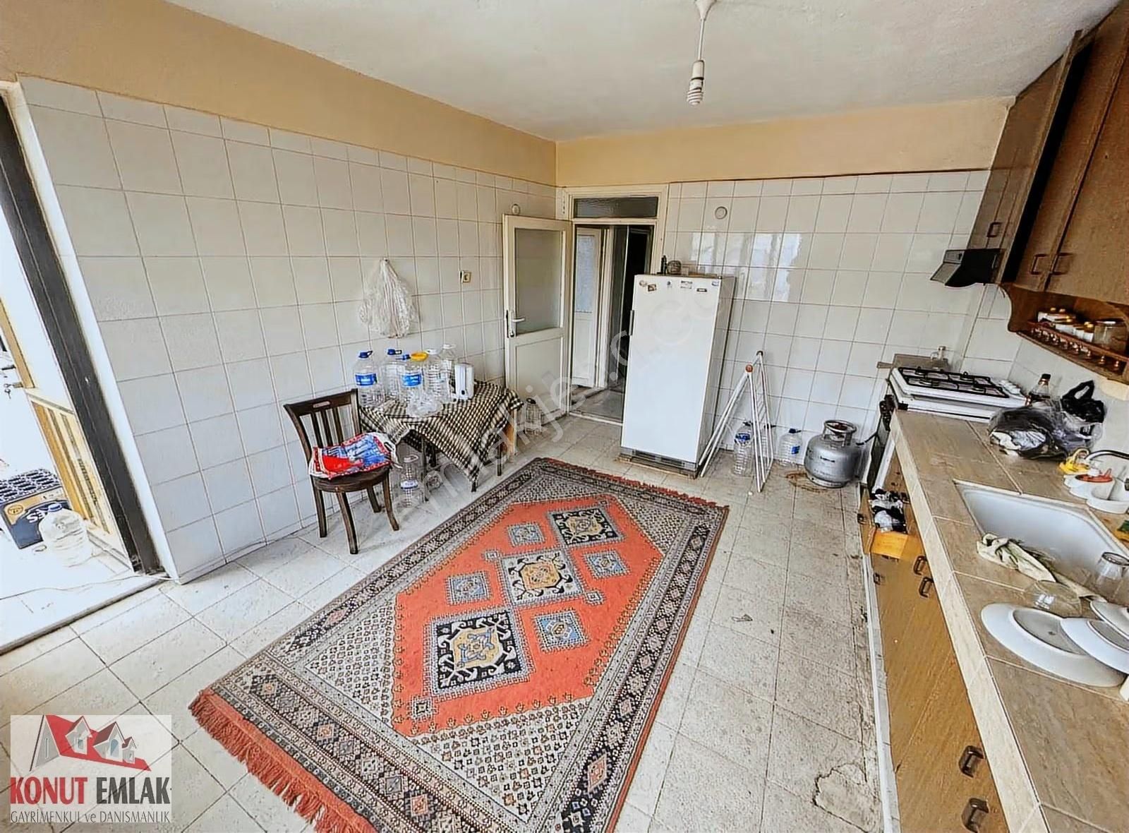 Konut Emlaktan İsabeylide Cadde Üzeri 3+1 Satılık Daire - Görsel 5