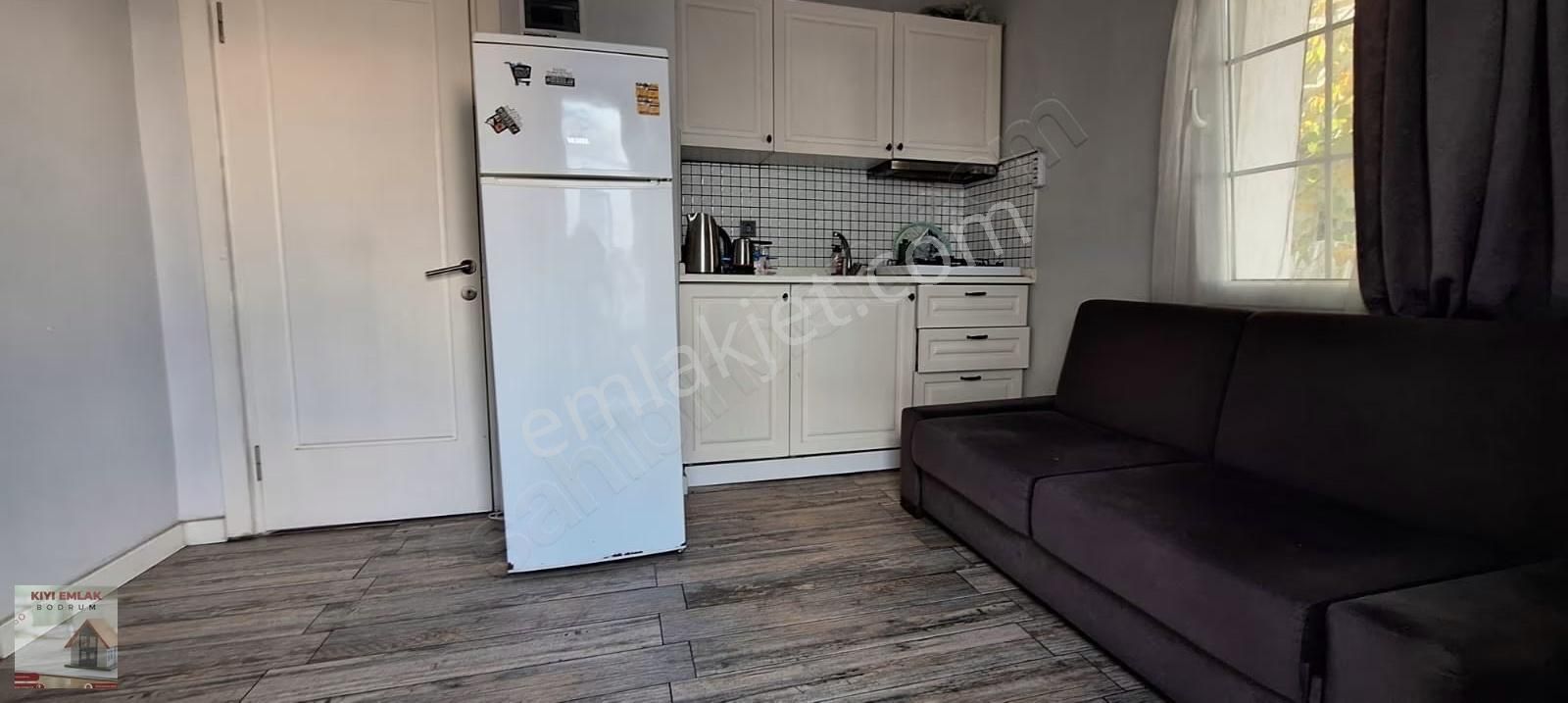 Turgutreis Şehir Merkezinde Eşyalı Kiralık 1+1 - Görsel 3