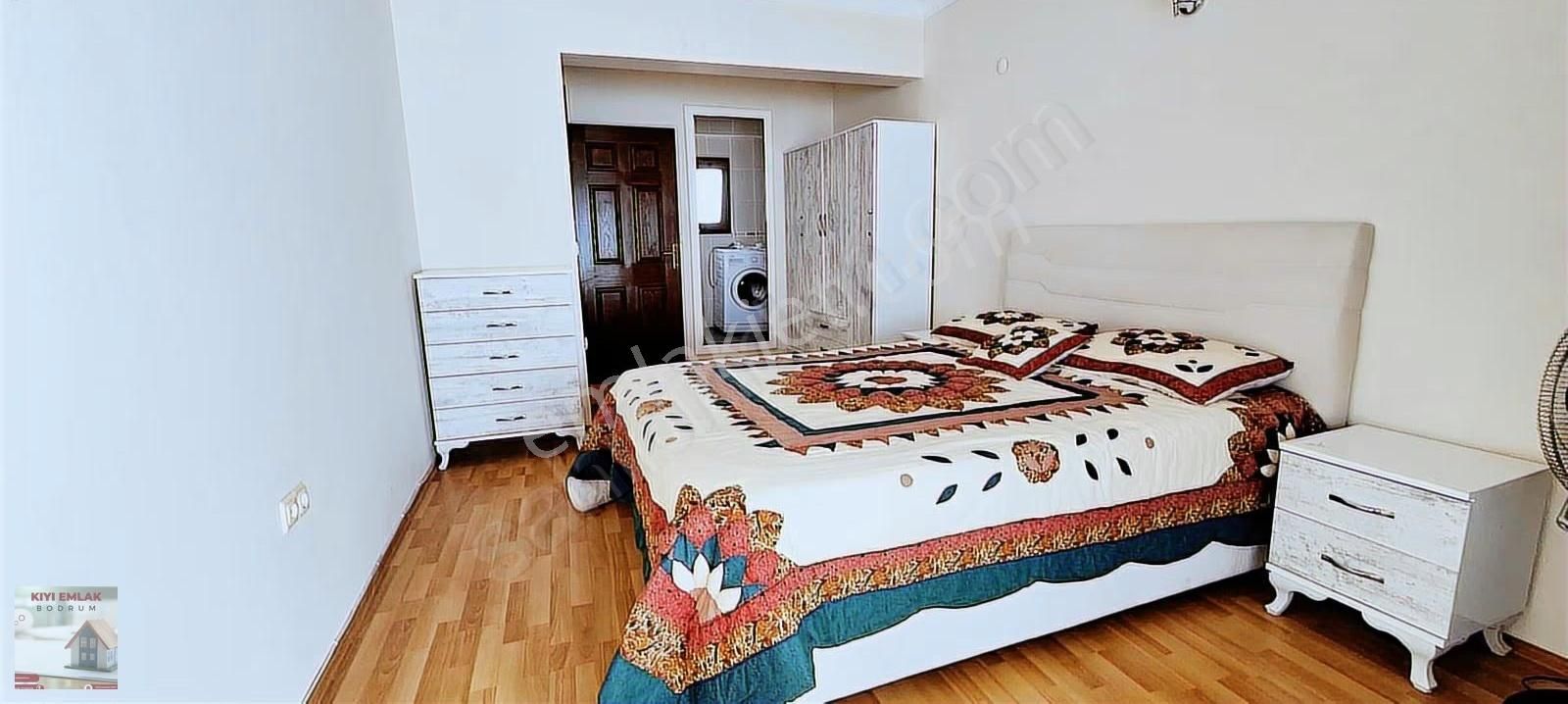 Havuzlu Sitede Üst Dubleks Daire / Denize 3 Dk / Turgutreis - Görsel 14