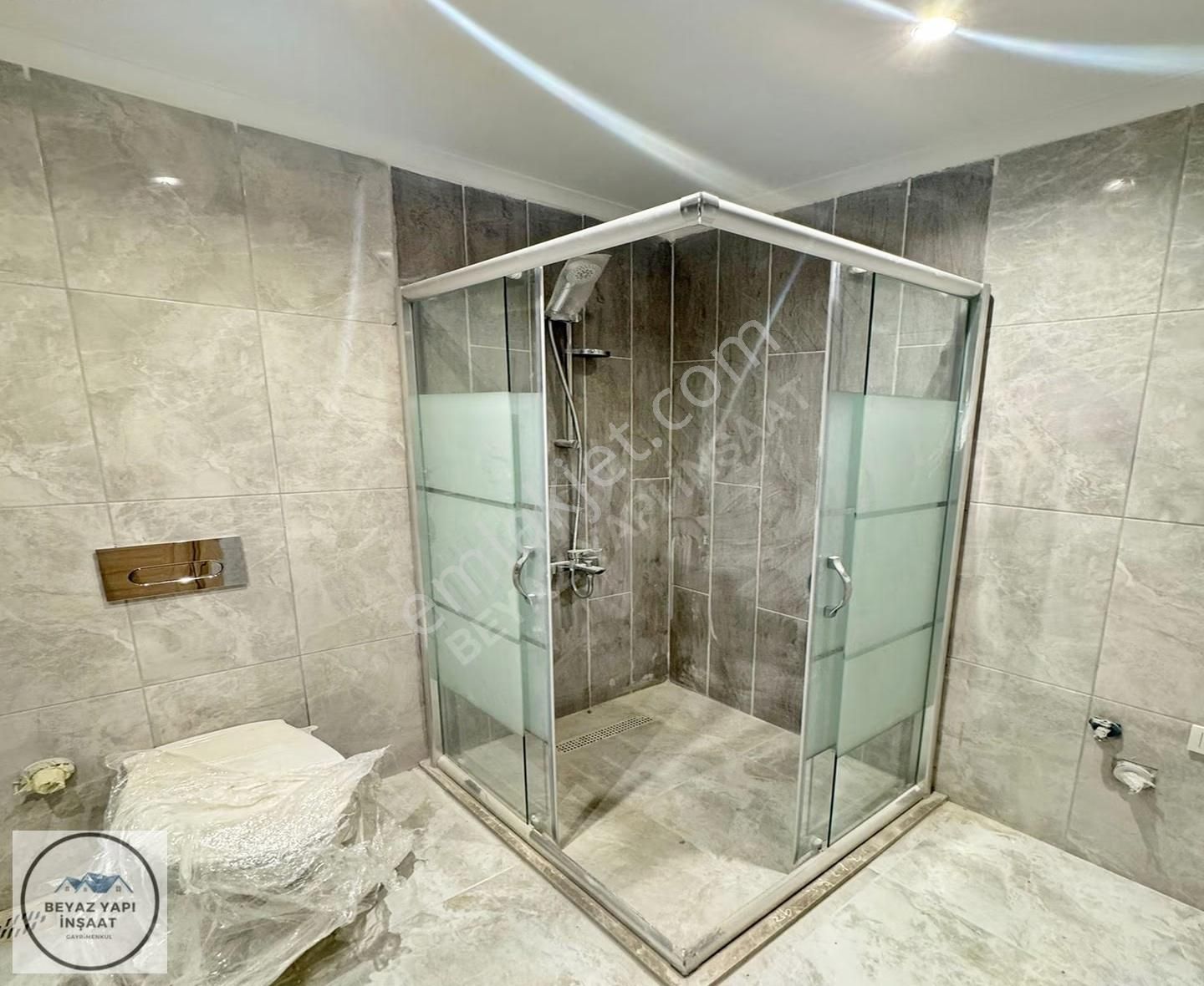 Beyaz Yapı'dan Metroya Yakın Lokasyonda İskanlı 2+1 Ara Kat - Görsel 8