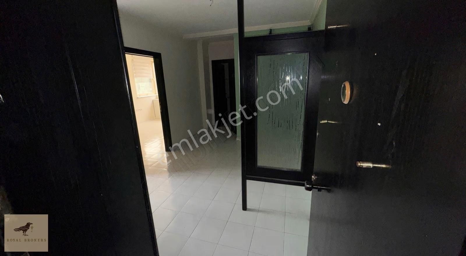 Kiralık, Tunalı Hilmi Cad. Üzerinde Prestijli İş Merkezinde 2+1 - Görsel 11