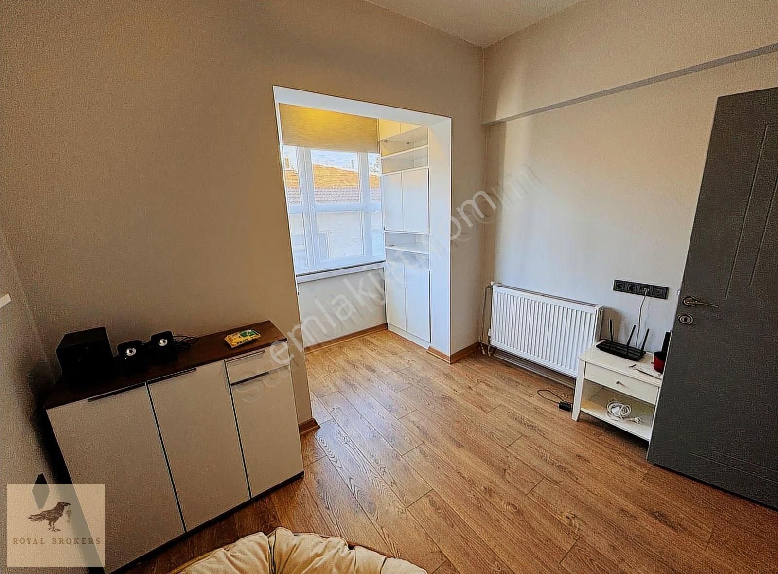 Kiralık, Full Eşyalı, Paris Caddesi, 3. Kat, 3+1,furnıshed Rent - Görsel 15