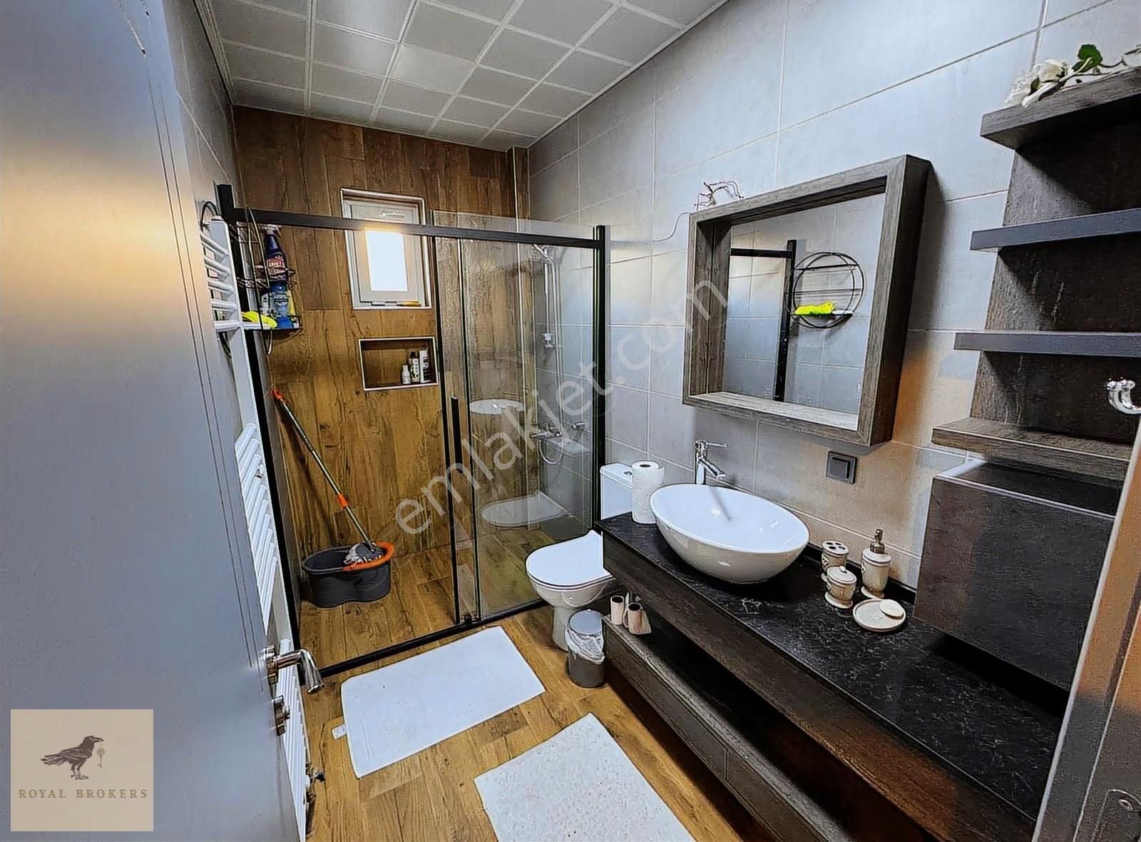 Kiralık, Full Eşyalı, Paris Caddesi, 3. Kat, 3+1,furnıshed Rent - Görsel 17