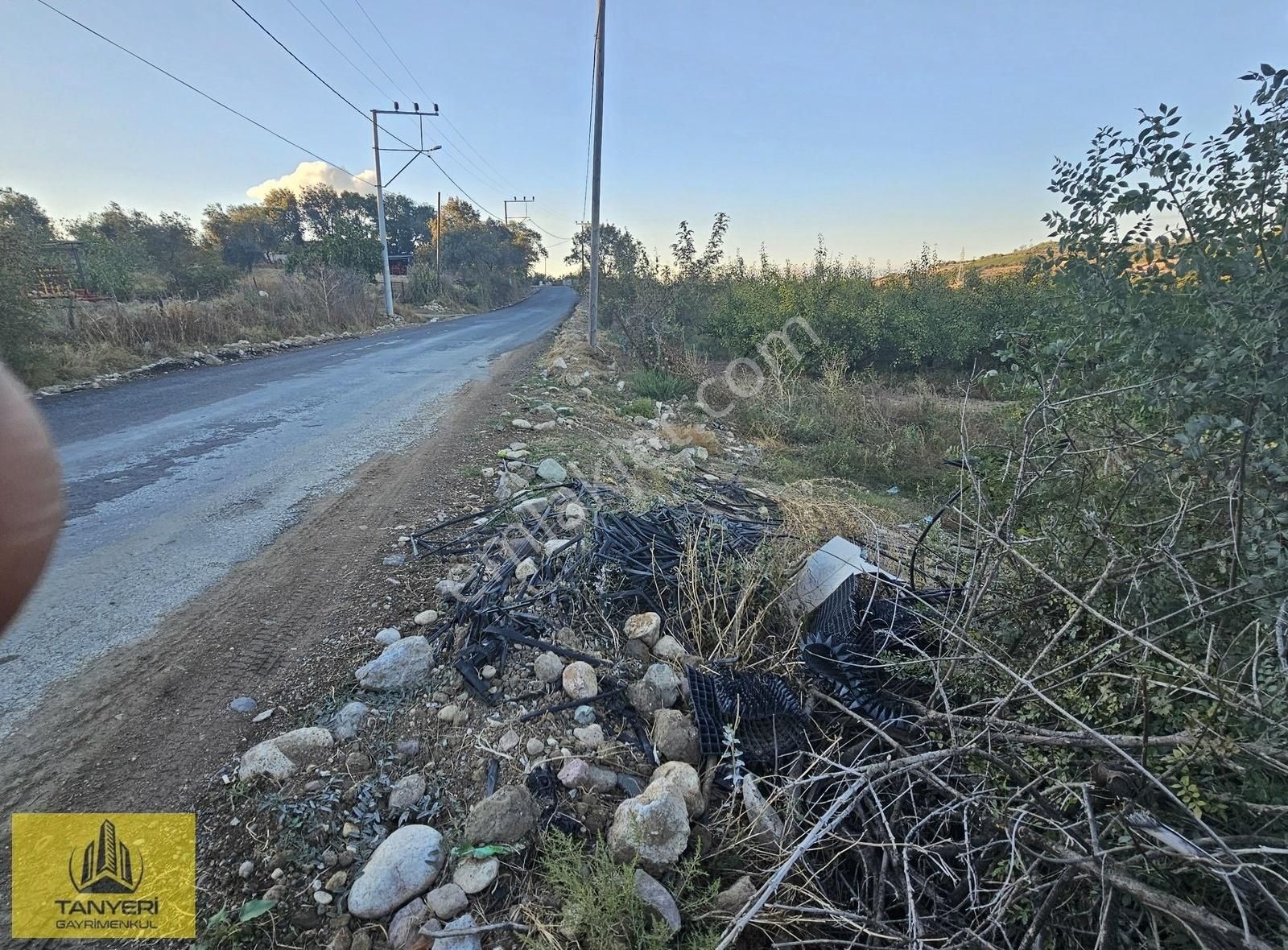 Şehre 10 Km İmara 150 Mt İçinde Kayıtlı Yapı Olan Satılık Tarla - Görsel 10