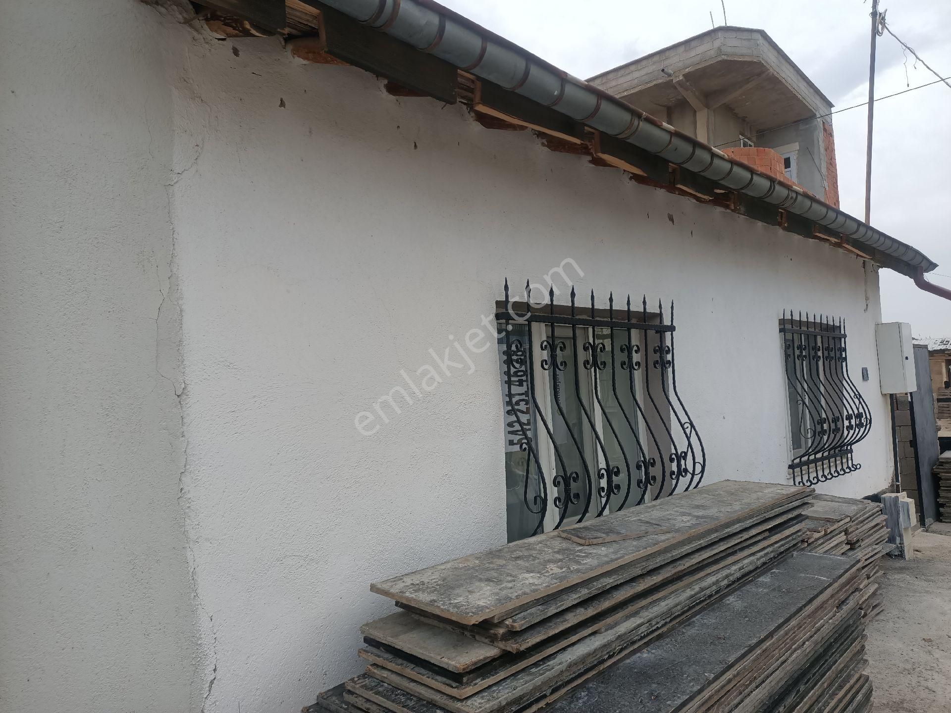 Bahçeli Müstakil Ev - Görsel 3