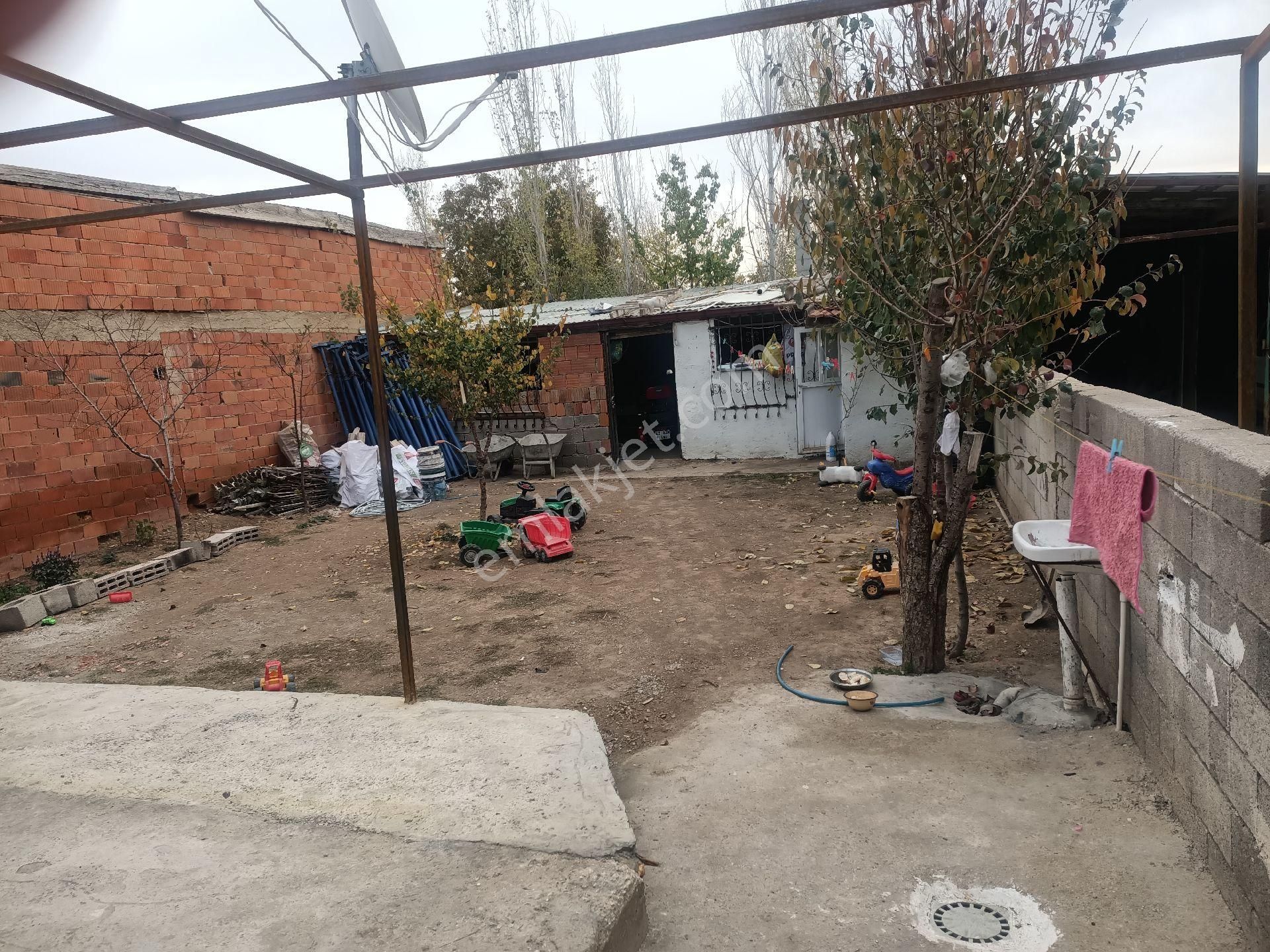 Bahçeli Müstakil Ev - Görsel 15