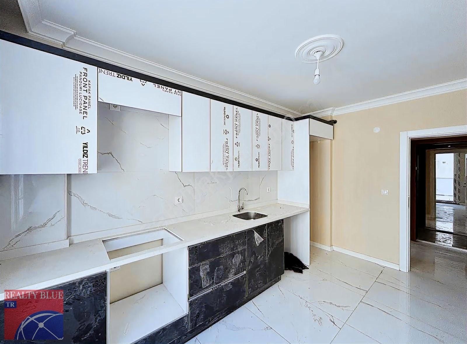 Sultanbeyli Adil Mh. Mükemmel Konumda Teraslı Geniş Boş 2+1 - Görsel 6