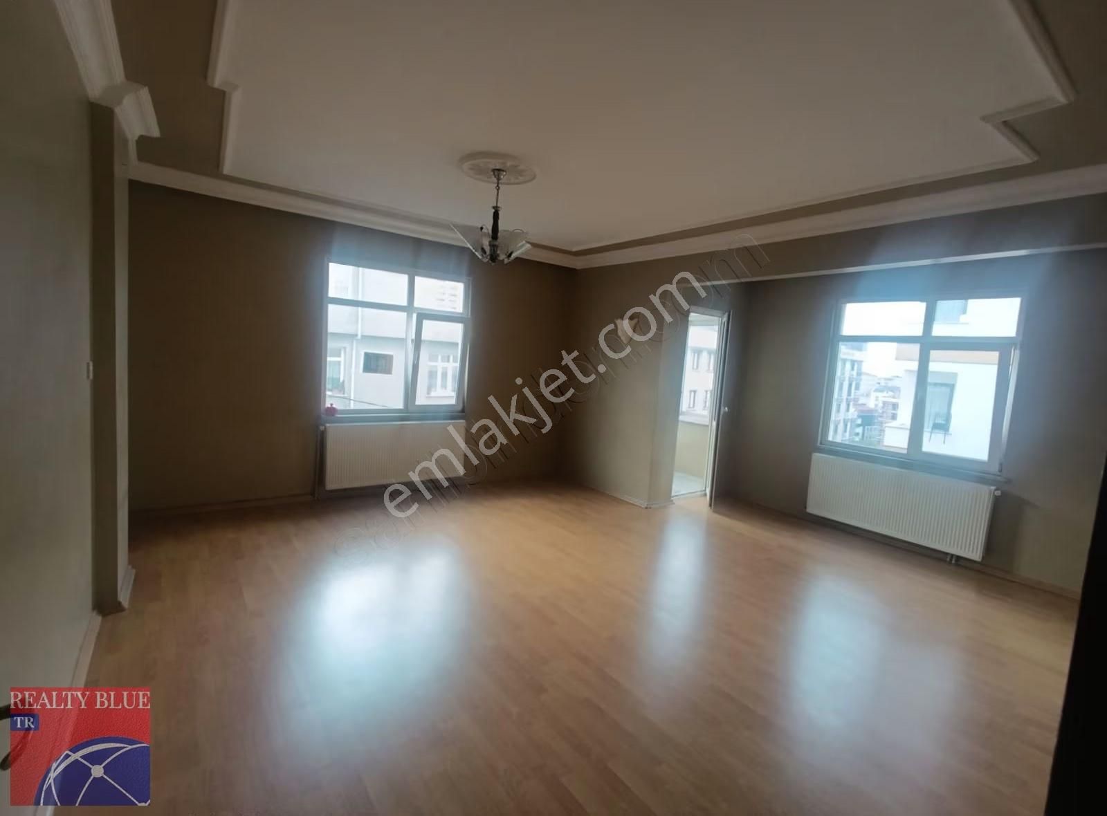 Sultanbeyli Battalgazi Mahallesinde Geniş 2+1 Kiralık Daire