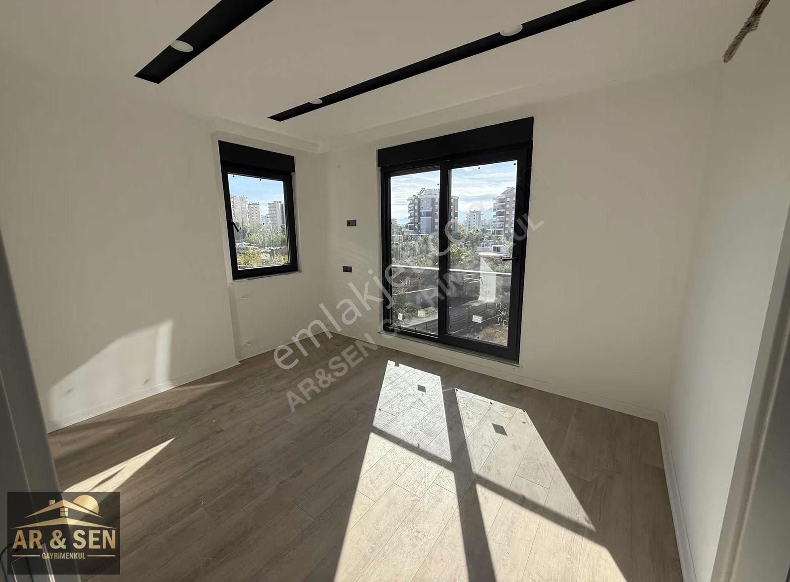 Kepez Göksu Mah Ultra Lüks Havuzlu 2+1 A.mutfak Satılık - Görsel 3