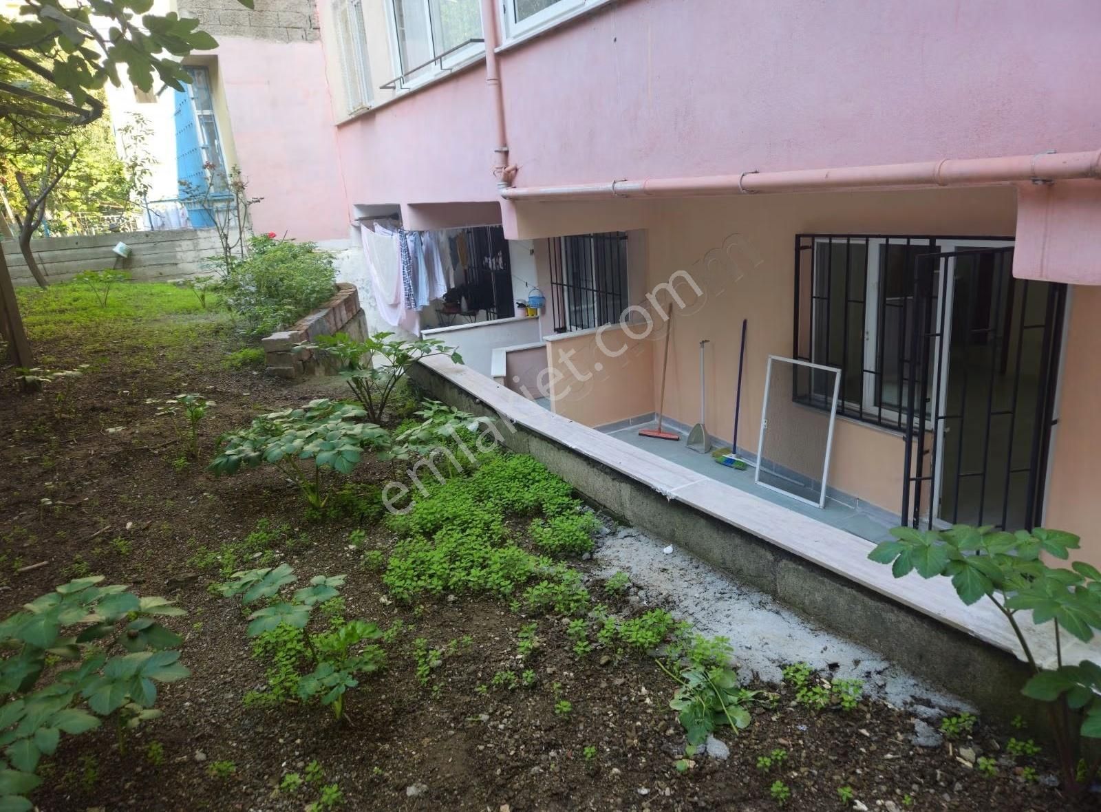 Üsküdar Merkezde 2+1 Teraslı Bahçeli 85m2 Kiracısız Daire - Görsel 27