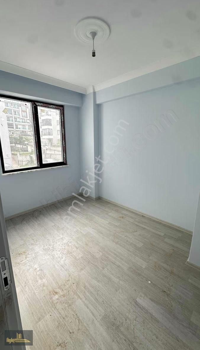 Çiftlikköy Çiftlik Mah'de Kiralık 2+1 Daire - Görsel 9