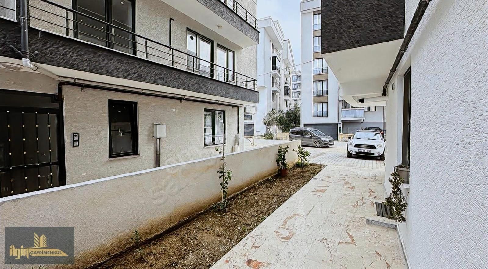 Çiftlikköy Çiftlik Mah'de Kiralık 2+1 Daire - Görsel 11