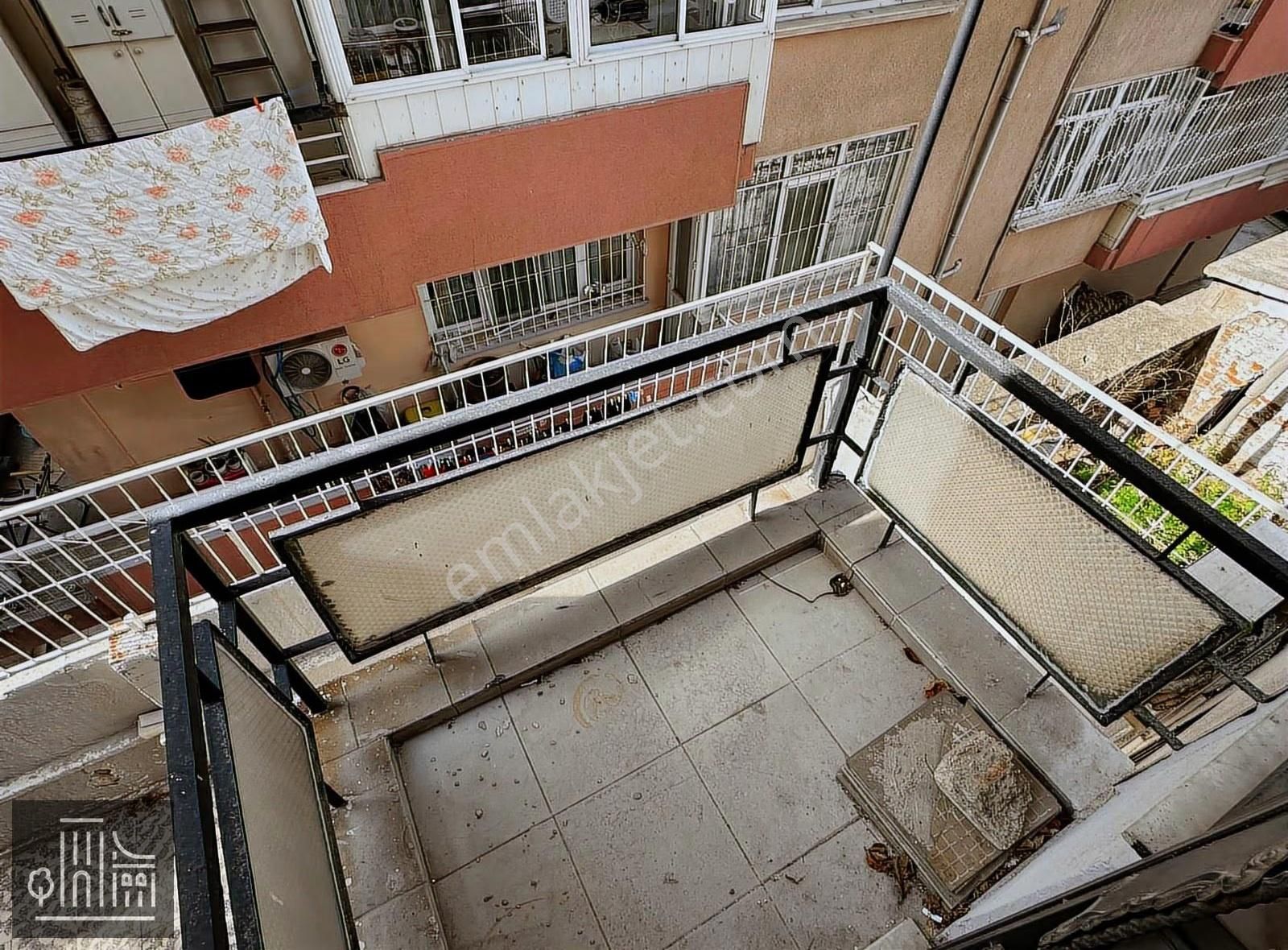 Hatay İnönü Cadde Binasında Arakat 2+1 Doğalgazlı Satılık Daire - Görsel 6