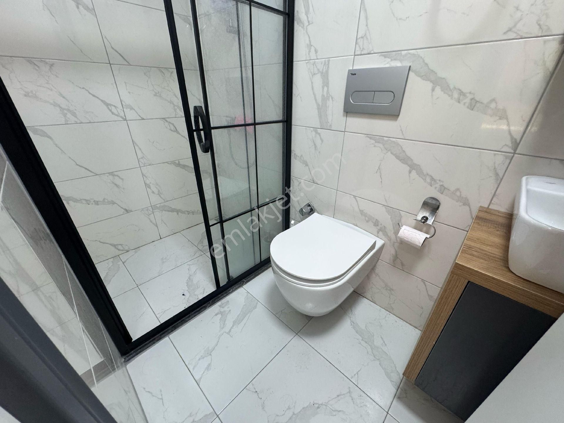 Davutlarda Özel Havuzlu 3+1 Bahçeli Villa - Görsel 9