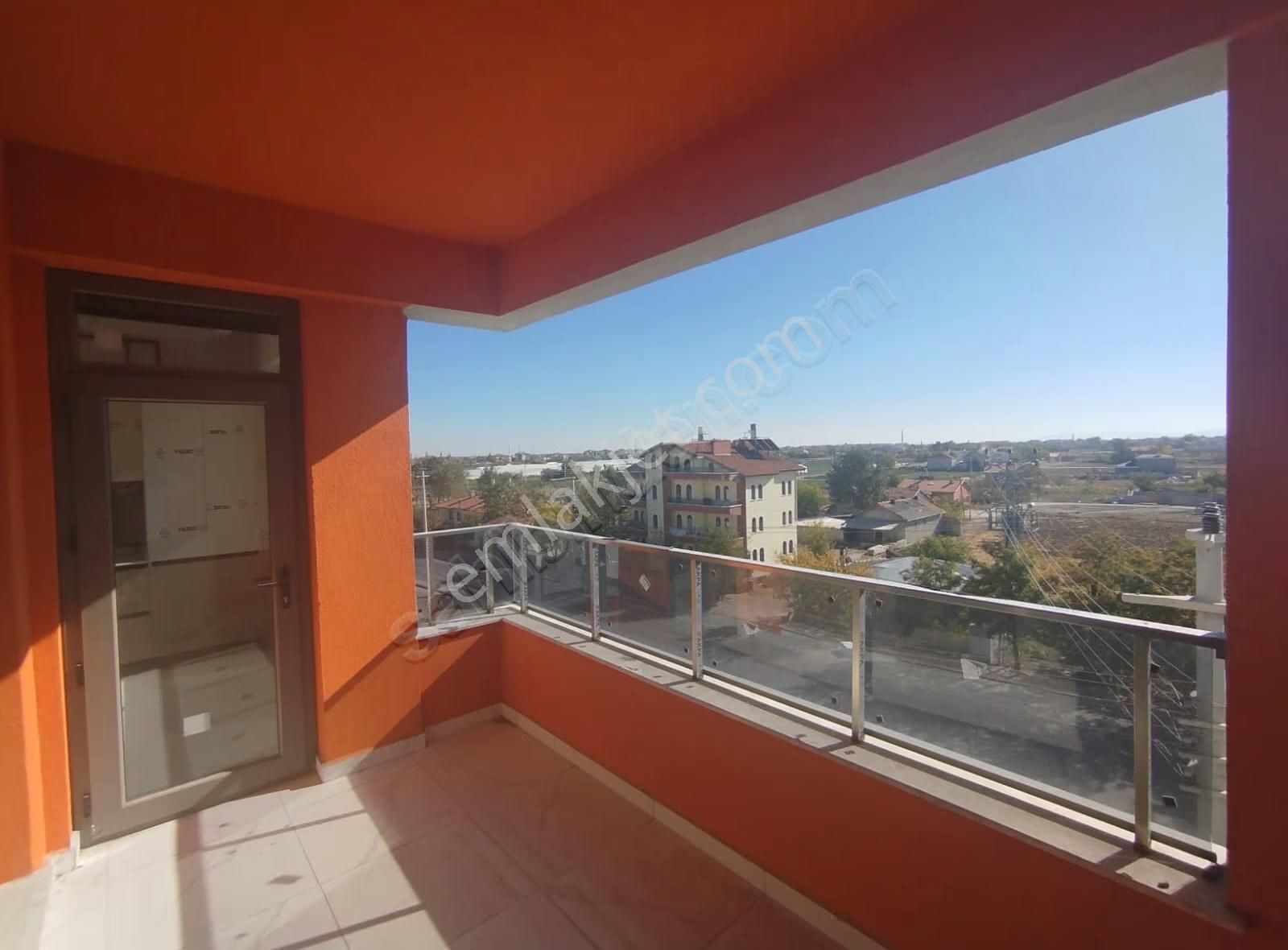 Şehir Hast. Yakını Nida Parkda Satılık 2+1 Arakat Lüks Daire - Görsel 3