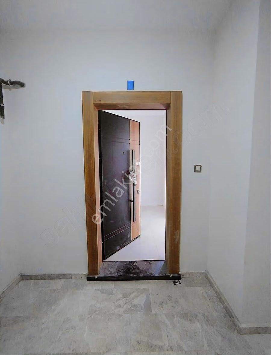 Şehir Hast. Yakını Nida Parkda Satılık 2+1 Arakat Lüks Daire