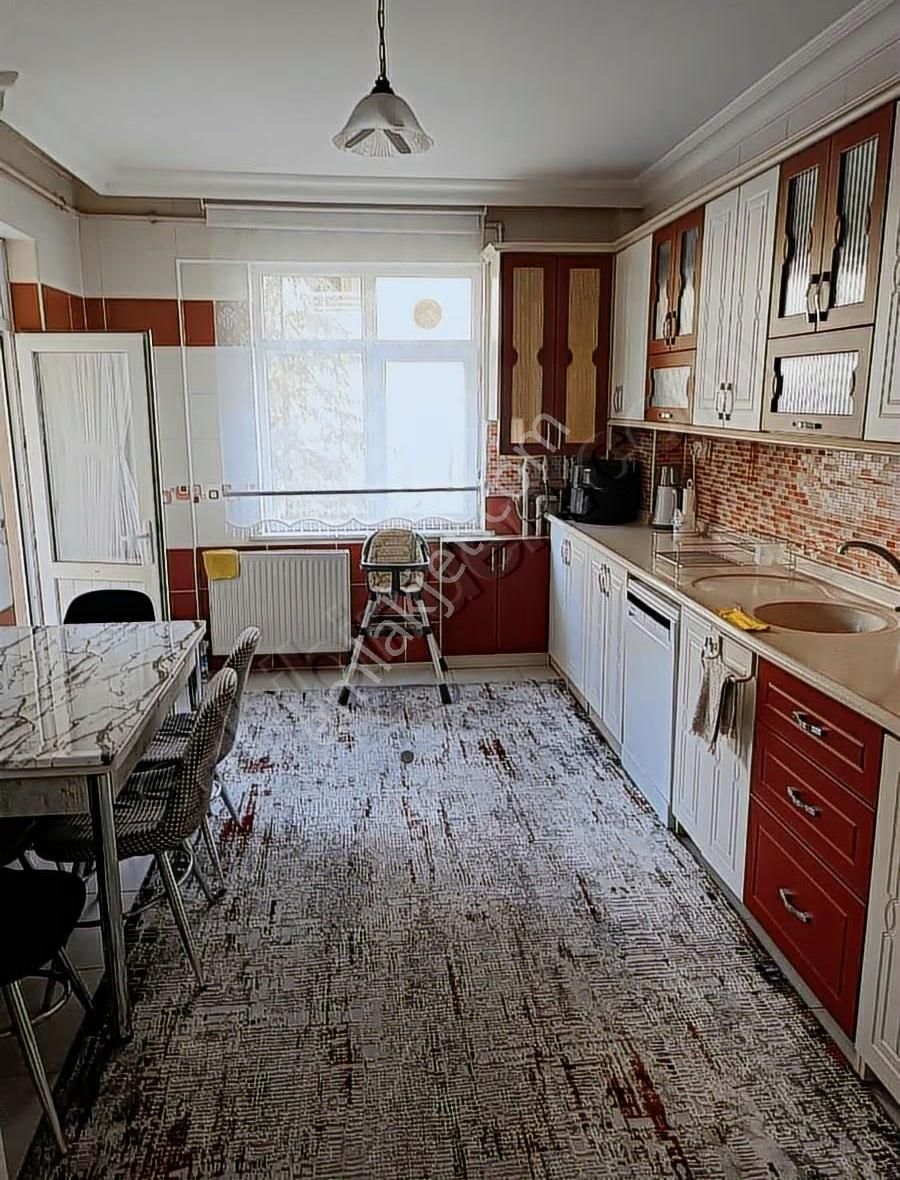 Sancak Mah. Veysel Karani Caddesi Üzerinde 3+1 Kiralık Daire - Görsel 22