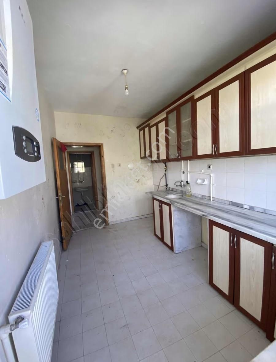 -_parsana Mah 3+1 Abdülhamidhan Cad Yakın Kombili Daire-_ - Görsel 18