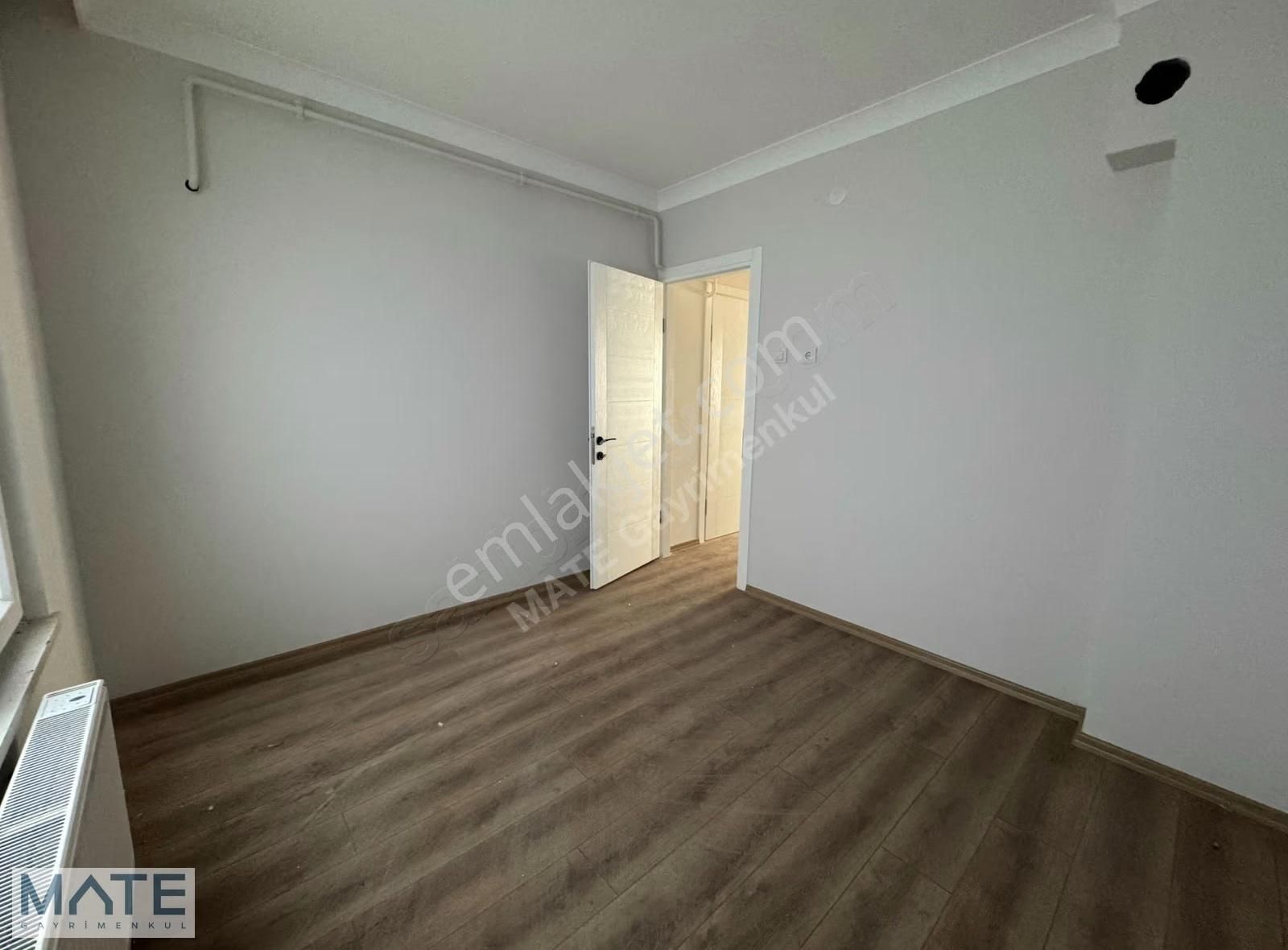 Çarşı Merkezde Doğalgaz Kombili Yeni Tadilatlı 2+1 Satılık Daire - Görsel 10