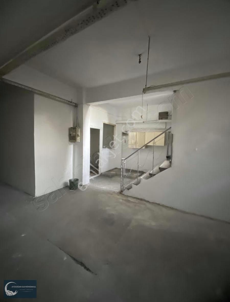 Yarı Bodrum Tadilatı Hazır 130 M2 Kiralık İş Yeri