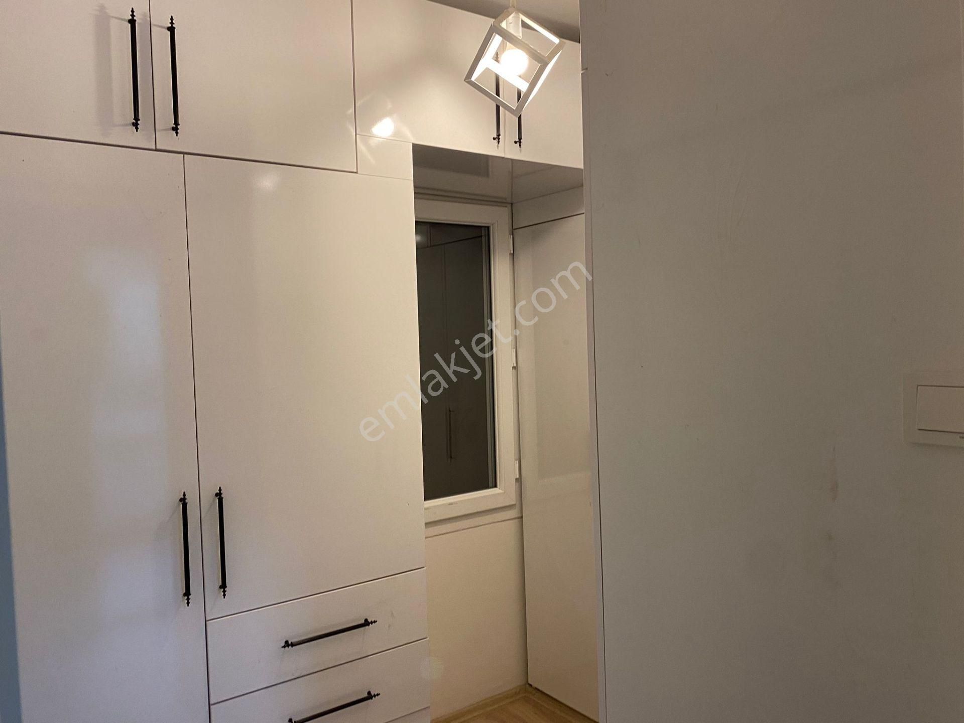 Hatay Metrocıkışı Caddeüzeri Otoparklı Bakımlı - Görsel 4