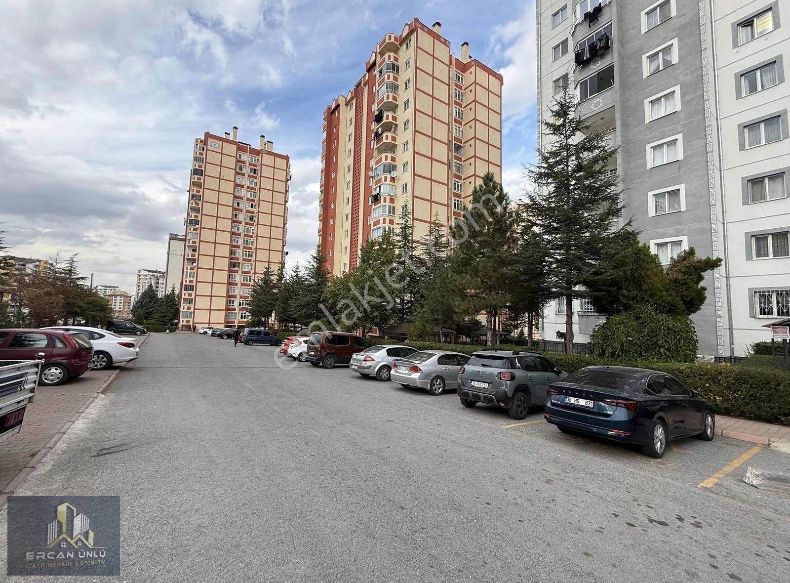 Bahçelievler Mah'de 3+1 İçerisi Full Yapılı Anacadde Üzeri Daire - Görsel 26