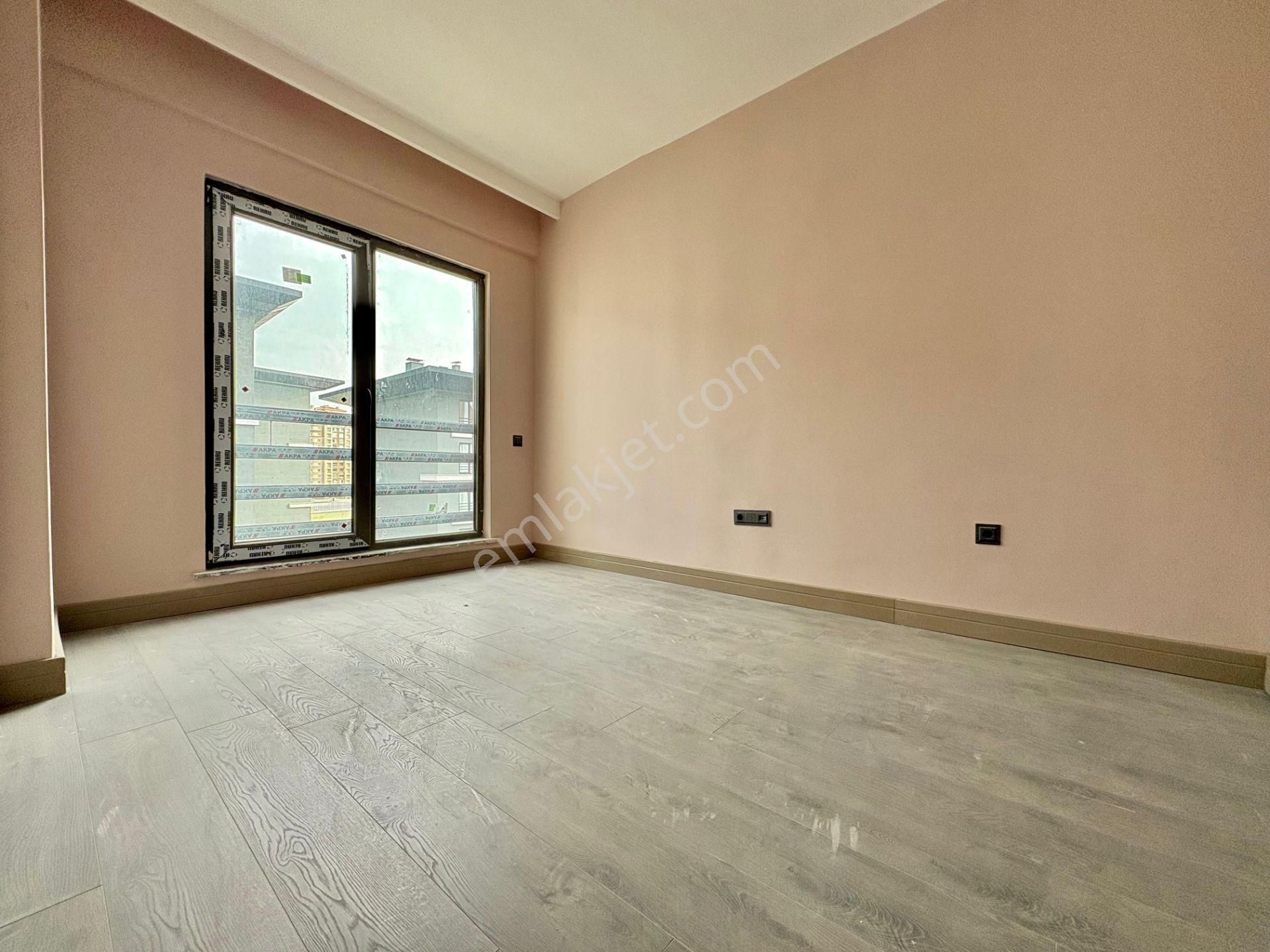 Gazze Caddesi Point Meram'da Ebeveyn Banyolu 3+1 Arakat Daire - Görsel 17