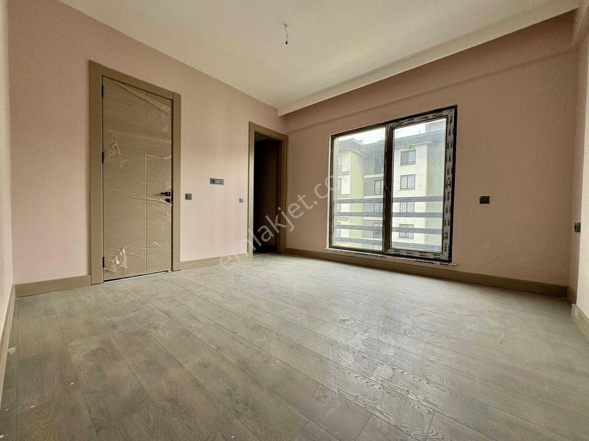 Gazze Caddesi Point Meram'da Ebeveyn Banyolu 3+1 Arakat Daire - Görsel 21