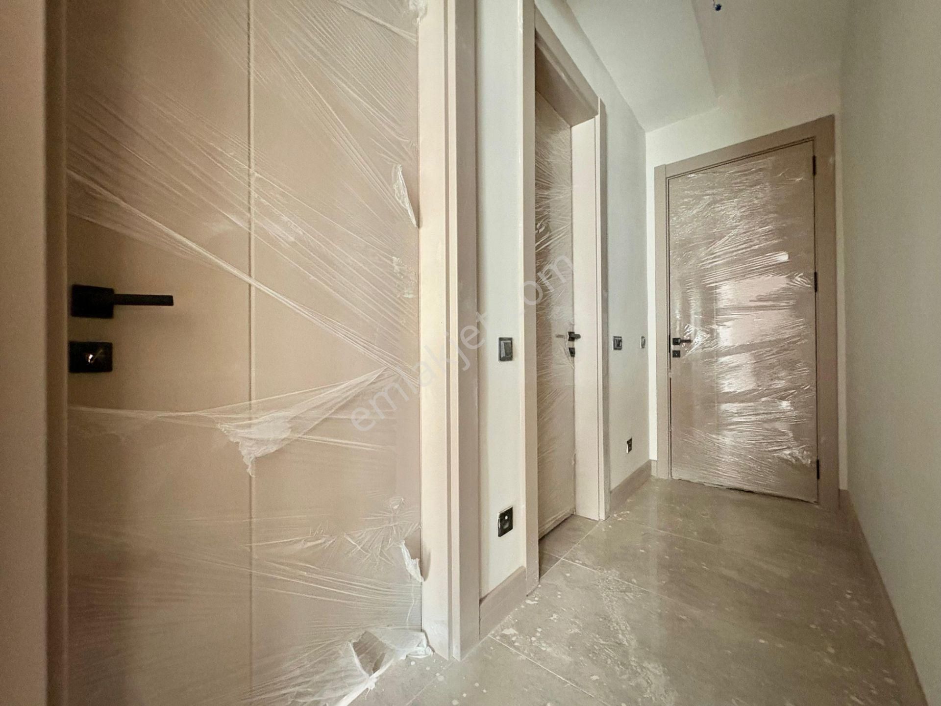 Gazze Caddesi Point Meram'da Ebeveyn Banyolu 3+1 Arakat Daire - Görsel 16