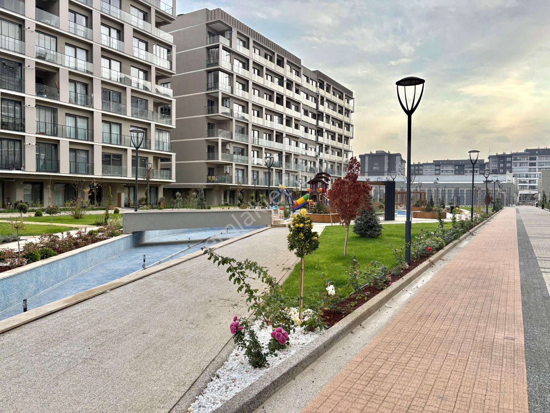 Gazze Caddesi Point Meram'da Ebeveyn Banyolu 3+1 Arakat Daire - Görsel 28