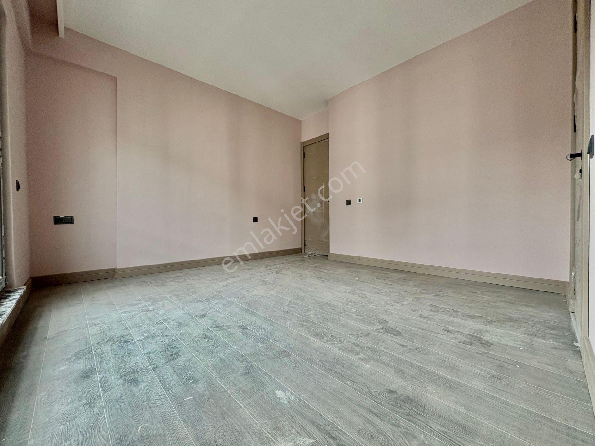 Gazze Caddesi Point Meram'da Ebeveyn Banyolu 3+1 Arakat Daire - Görsel 20