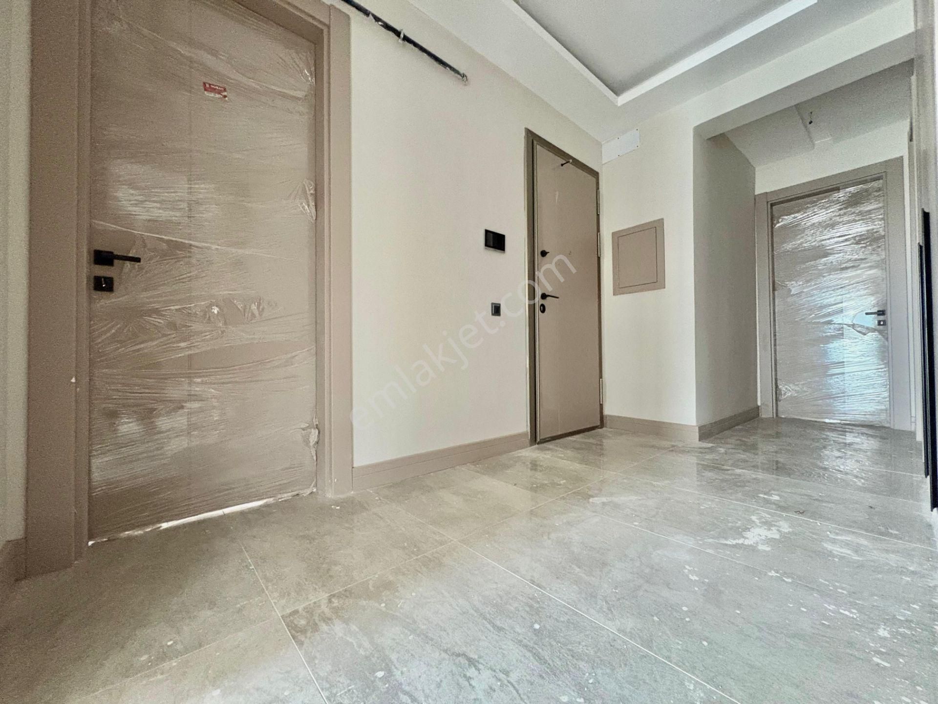 Gazze Caddesi Point Meram'da Ebeveyn Banyolu 3+1 Arakat Daire - Görsel 14