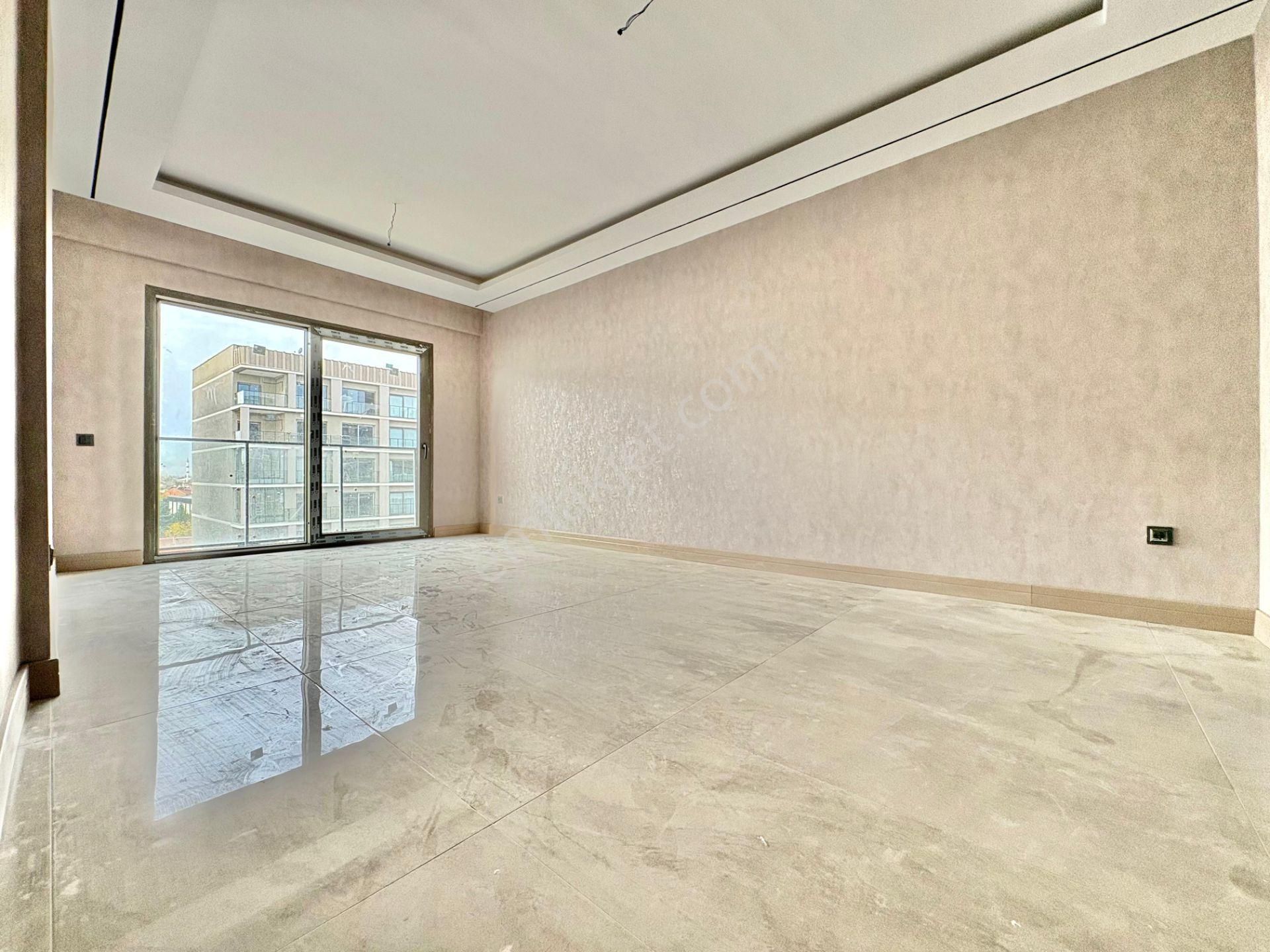 Gazze Caddesi Point Meram'da Ebeveyn Banyolu 3+1 Arakat Daire - Görsel 2