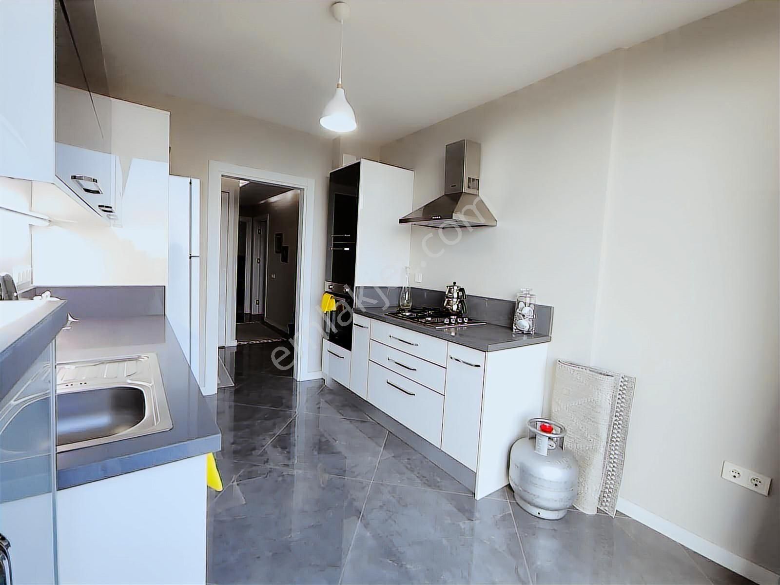 Başkut 'tan Körfez Mah.deniz Manzaralı Lux Satılık 3+1daire - Görsel 22