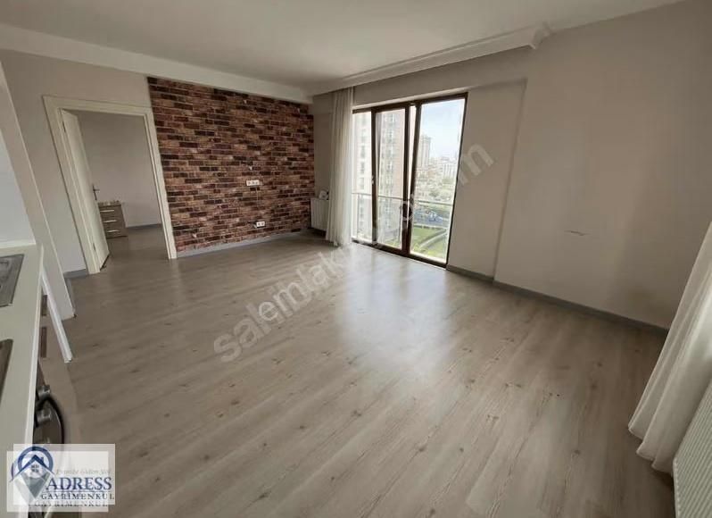 Barajyolu Caddesine Paralel Merkezi Konumda Satılık 1+1 Daire - Görsel 3