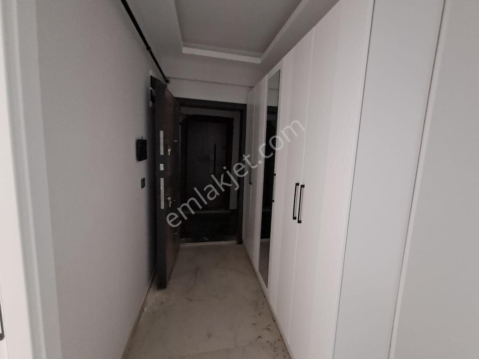 Samsun Atakum Körfez 2+1 Tramvay 250 M Mutfak Ayrı Satılık Dair - Görsel 6