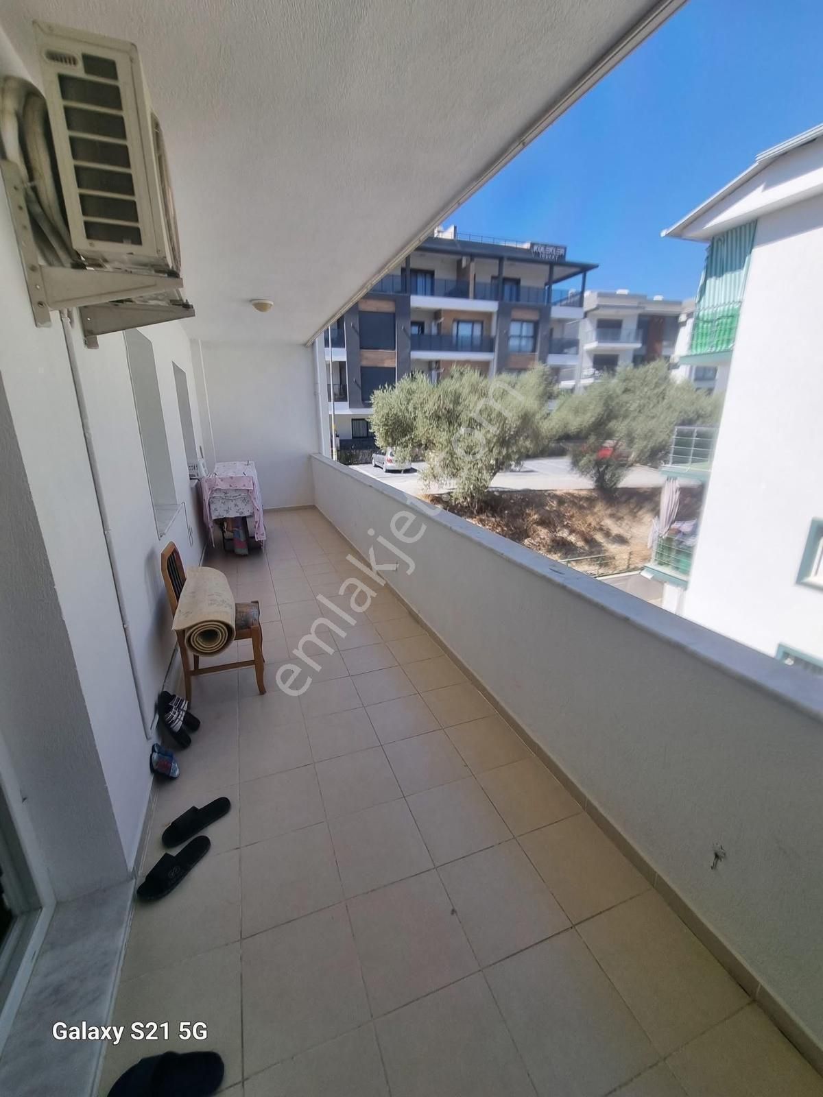 Kuşadası Ege Mah 2+1 Havuzlu Site Arakat - Görsel 12