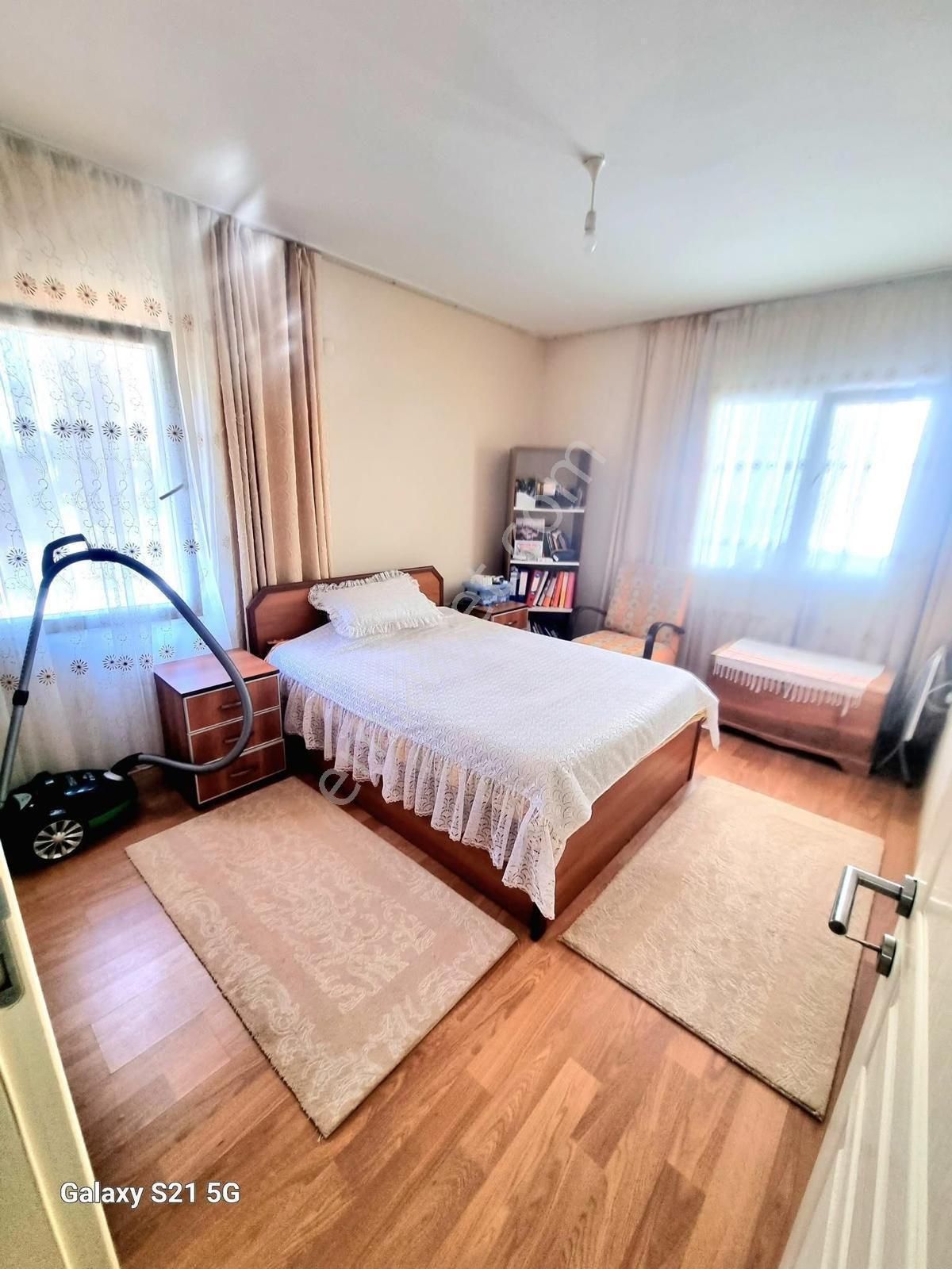 Kuşadası Ege Mah 2+1 Havuzlu Site Arakat - Görsel 7