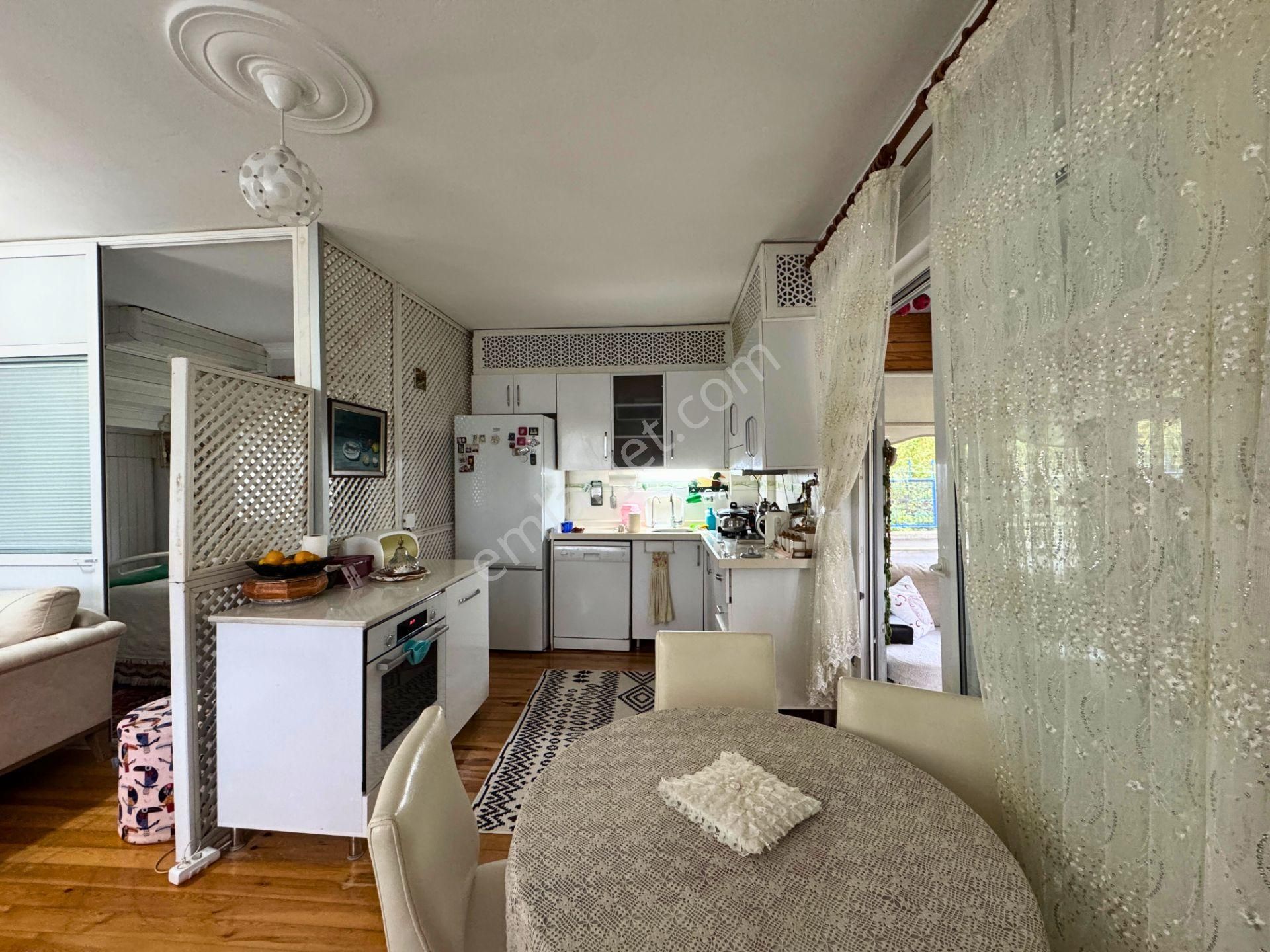 Şile Sahilköy'de 2 Katlı 3+1 Kiralık Müstakil Bahçeli Ev - Görsel 15