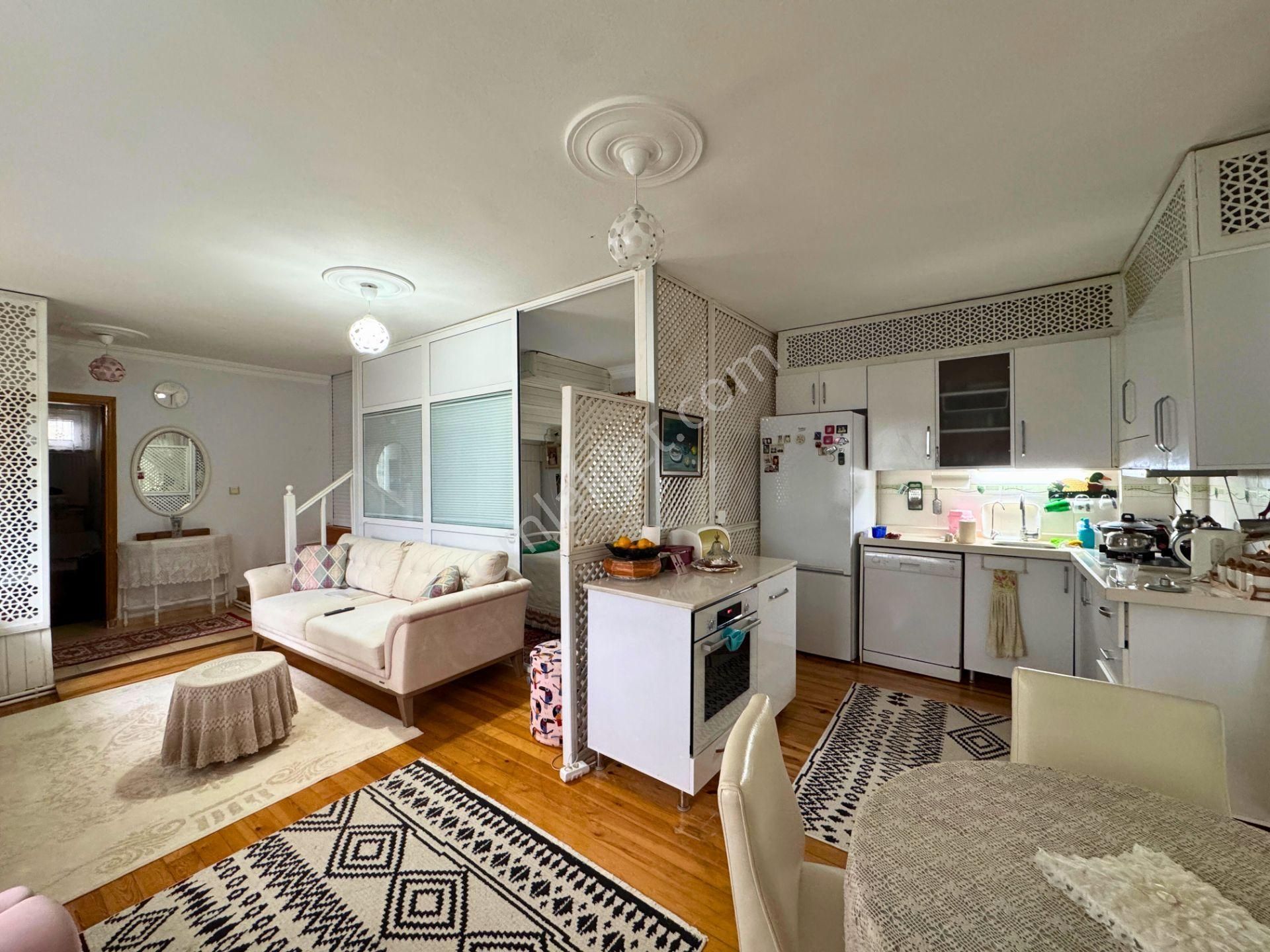 Şile Sahilköy'de 2 Katlı 3+1 Kiralık Müstakil Bahçeli Ev - Görsel 14