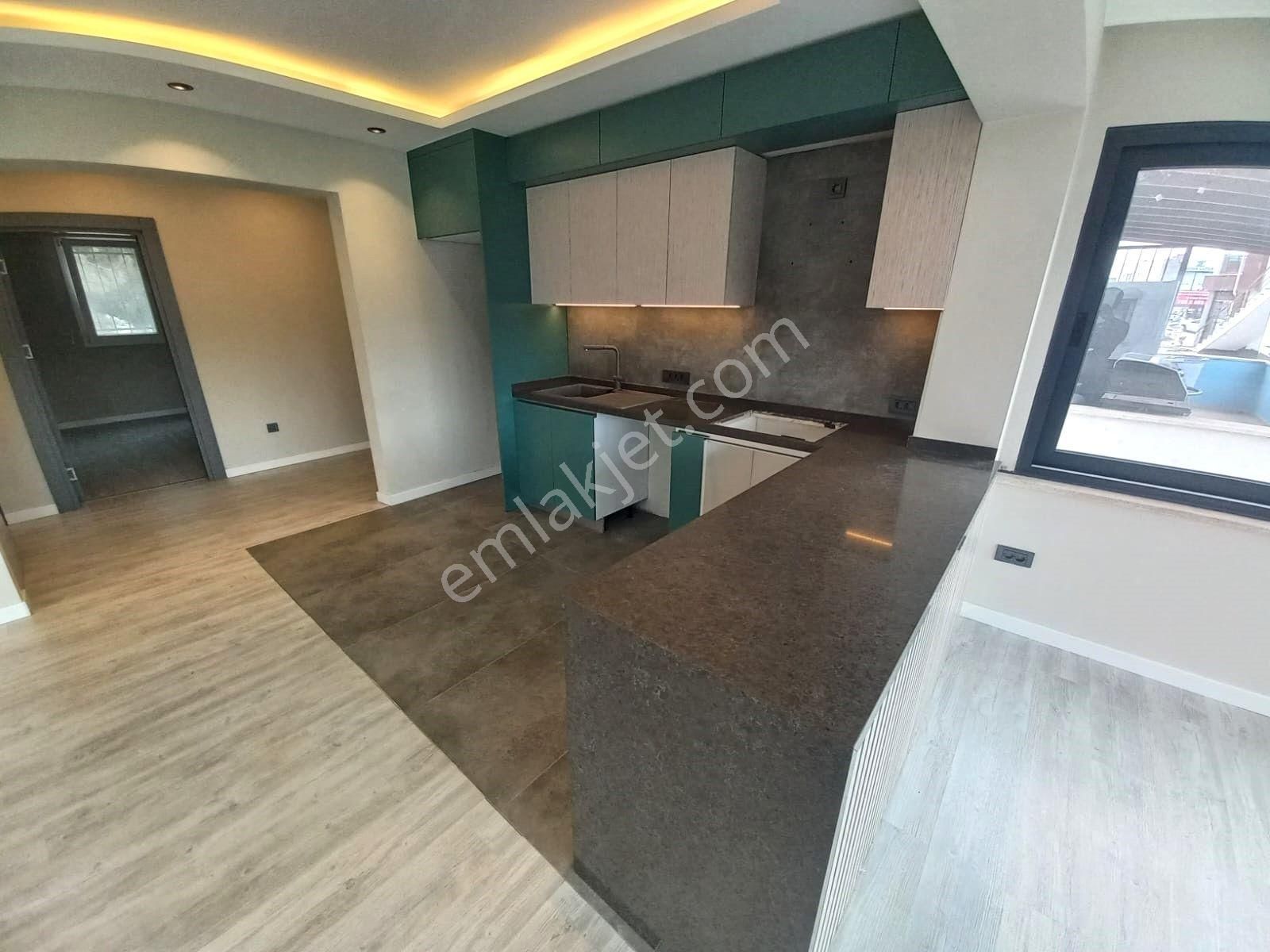 Agr Group'tan Ortakent Merkez'de Satılık 2+1 Üst Kat Daire - Görsel 12